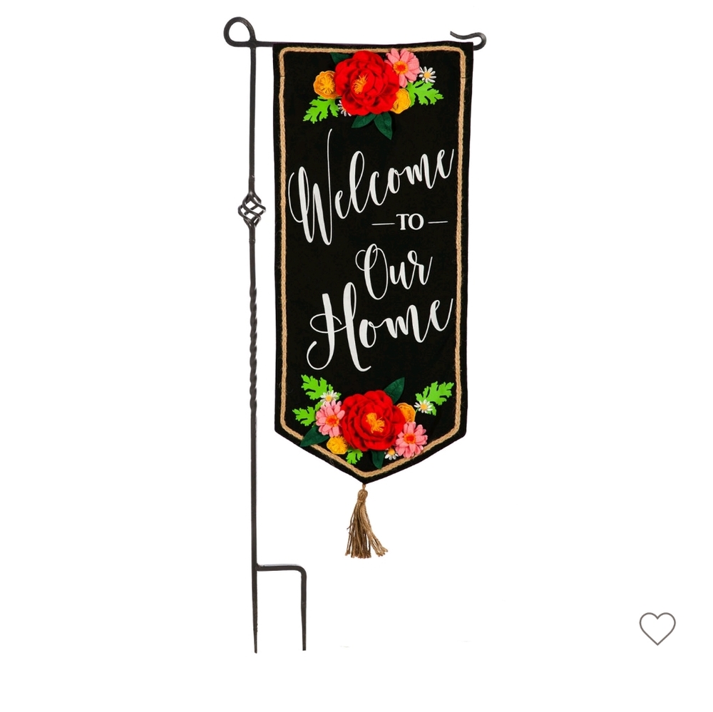 NWT Indoor/Outdoor Welcome to Our Home Banner Flag